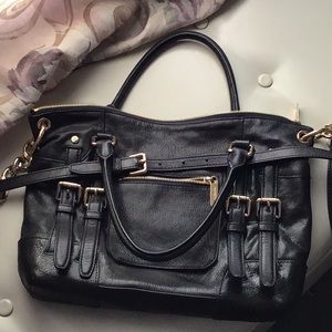 Michael Korda Crossbody